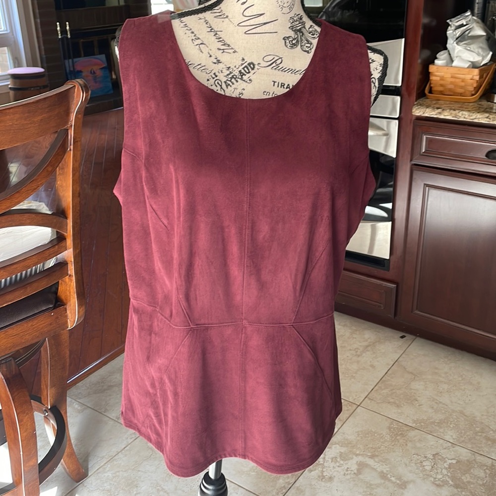 INC size XL burgundy sleeveless top